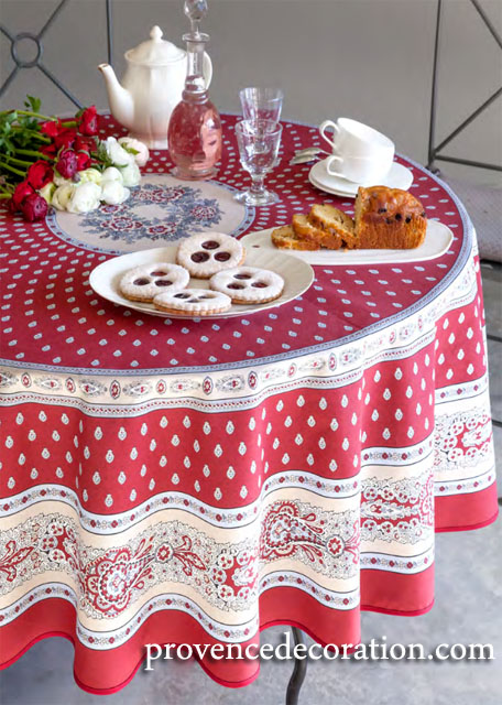 Round Tablecloth coated or cotton Marat d'Avignon Bastide. red